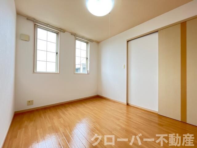 物件内観写真24　(洋室)