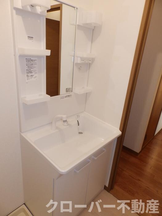 物件内観写真7　(洗面所)