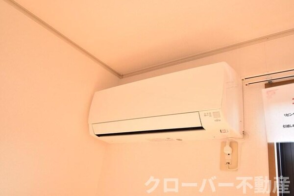 建物設備(エアコン)