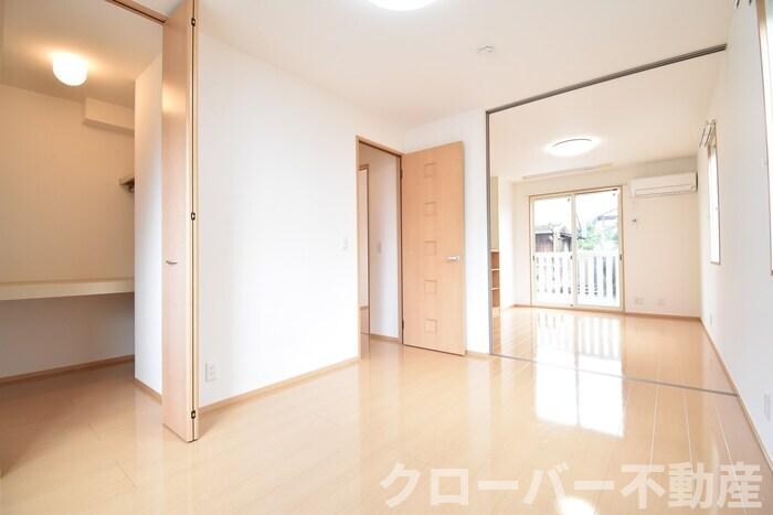 物件内観写真12　(洋室６．１帖～ＬＤＫ１１．１帖)