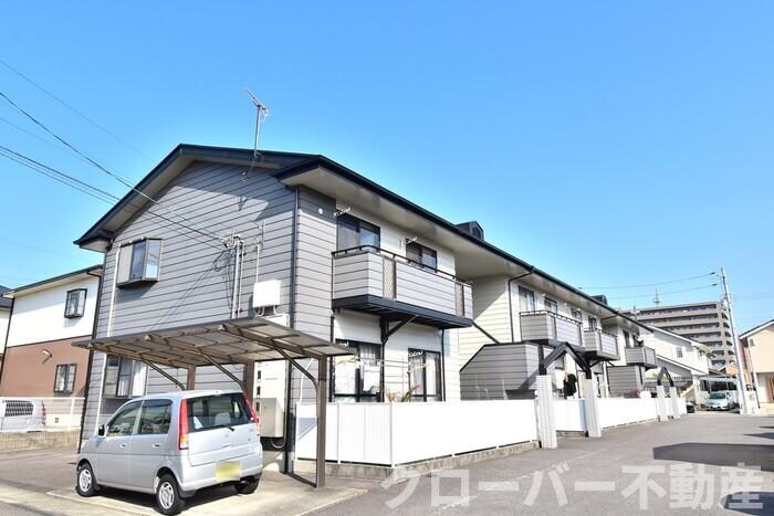 物件外観写真1　(建物外観)