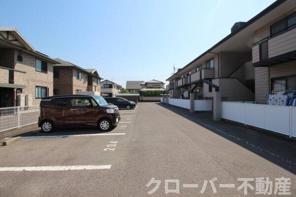駐車場(駐車場)