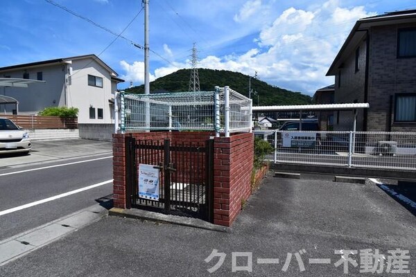 建物設備(ゴミ置場)