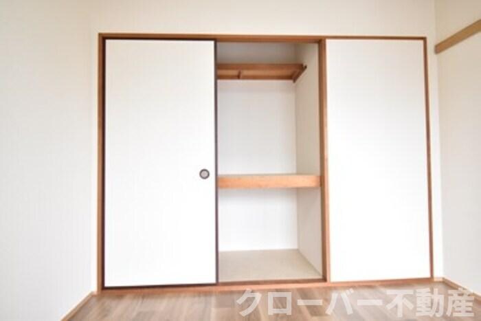 物件内観写真18　(物入（ＬＤＫ）)