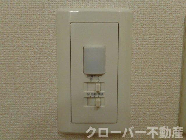 物件内観写真21　(人感センサー)
