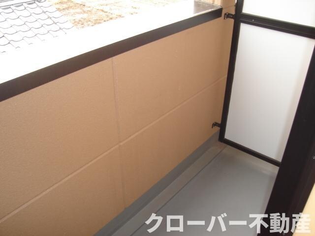 物件内観写真11　(ベランダ)