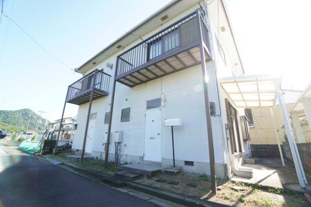 森田貸家(2戸1貸家型)北棟外観写真