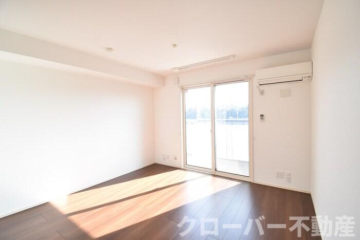 物件内観写真9　(LDK１２帖)