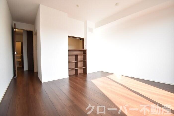 物件内観写真10　(LDK１２帖)