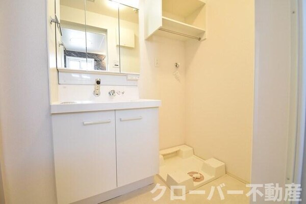 洗面・脱衣所(洗髪洗面化粧台・室内洗濯機置場)
