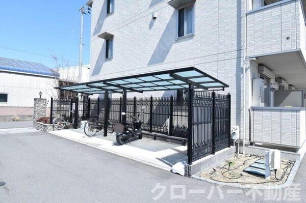 建物設備(駐輪場)