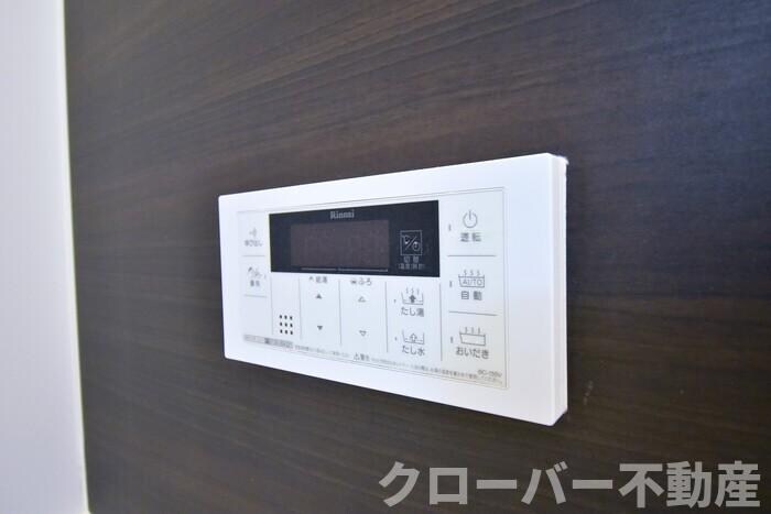 物件内観写真22　(追い焚き給湯)