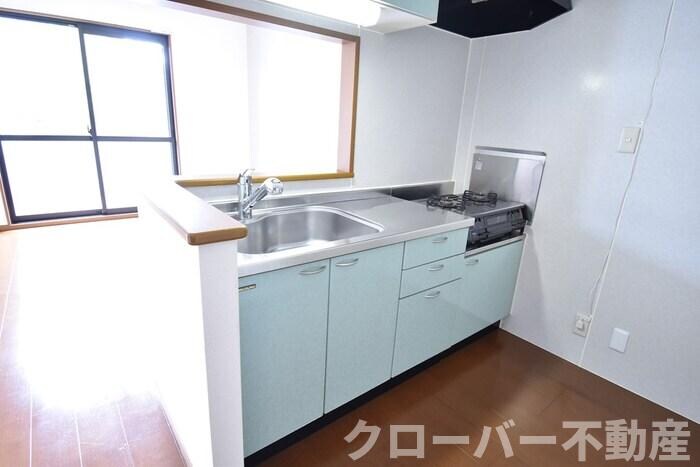 物件内観写真9　(2口コンロ付きキッチン)