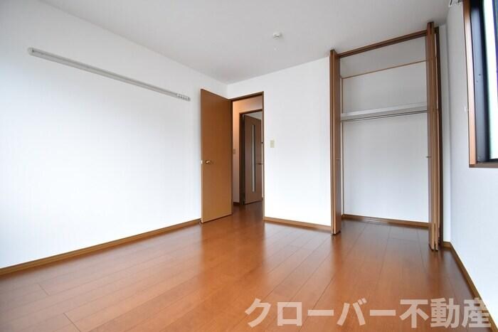 物件内観写真11　(北洋室６帖)