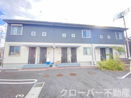 シャーメゾン白金外観写真