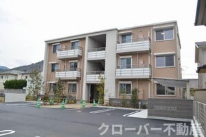 ベレオ福江外観写真