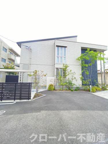 シャーメゾン池園