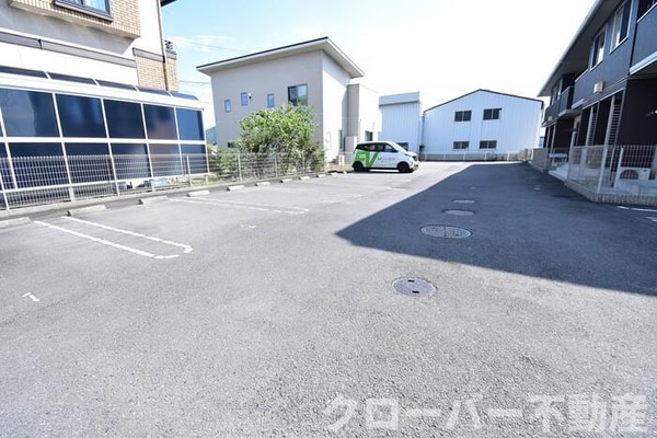 駐車場(駐車場)