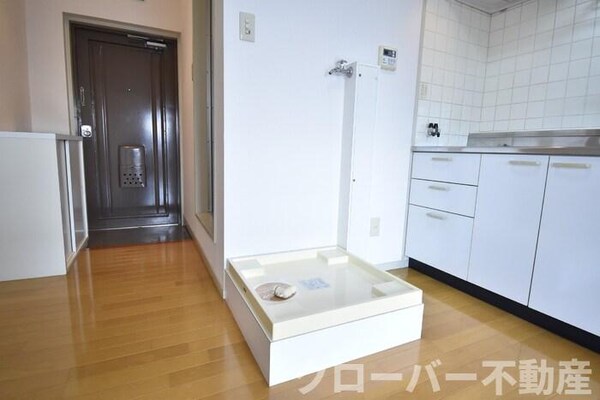 建物設備(室内洗濯機置場)