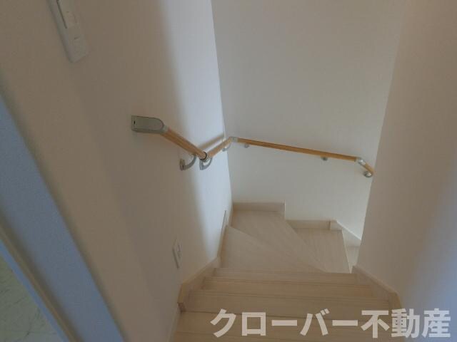 物件内観写真27　(階段（イメージ）)
