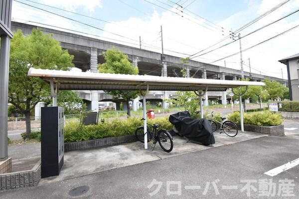 建物設備(駐輪場)
