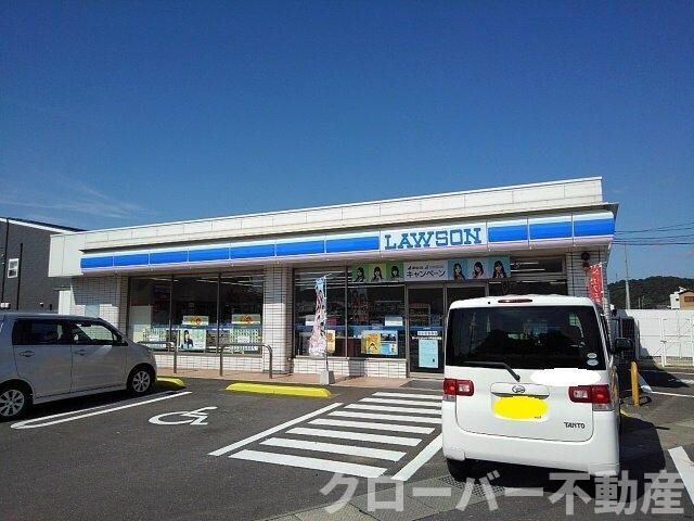 物件外観写真6　(ローソンまんのう町西高篠店まで1100m)