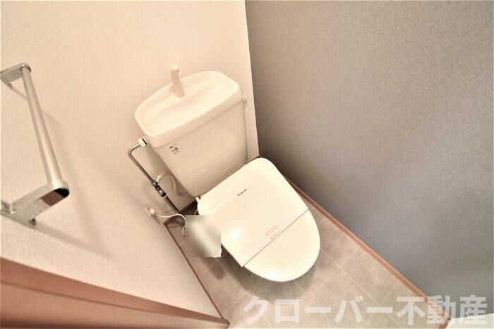 物件内観写真9　(トイレ)