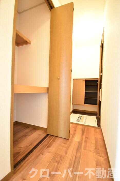 物件内観写真14　(物入・シューズボックス)