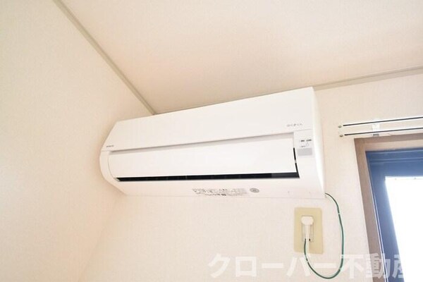 建物設備(エアコン)