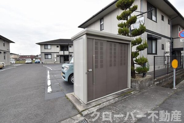 建物設備(ゴミ置き場)