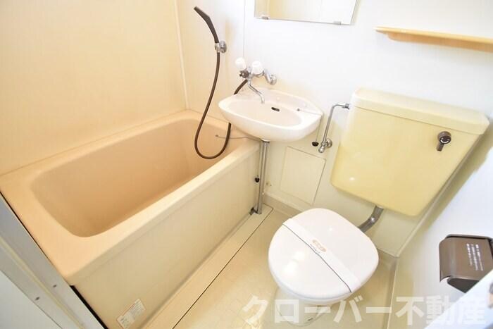 物件内観写真11　(ユニットバス)