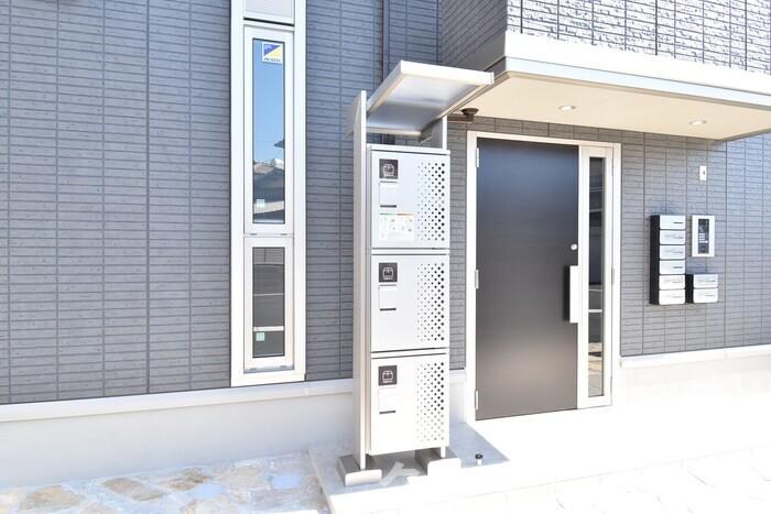 物件内観写真20　(宅配ボックス)