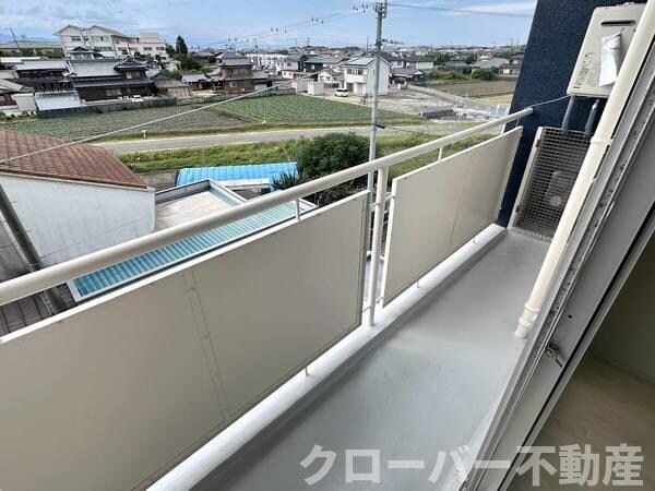 バルコニー(モデルルームの写真です)