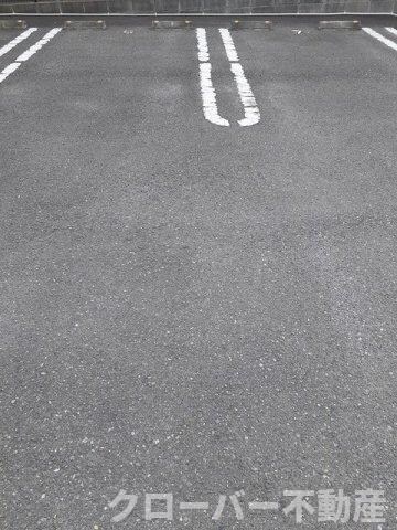 物件外観写真2　