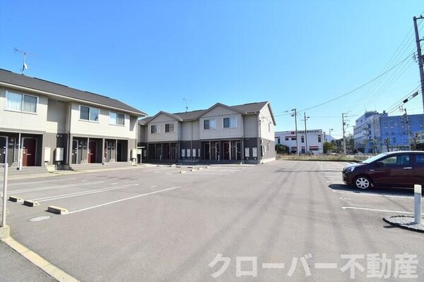 駐車場(駐車場)