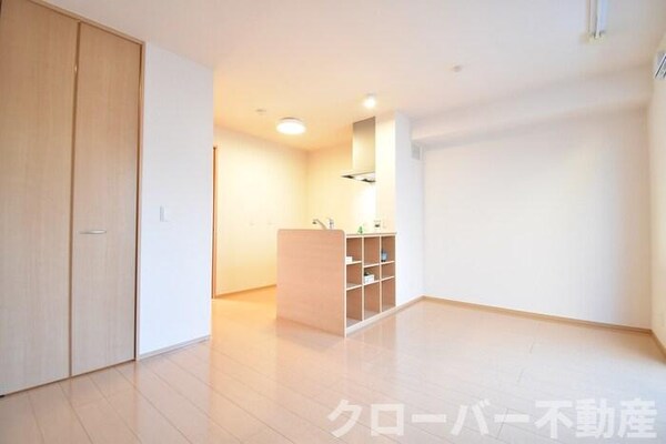 居室(ＬＤＫ１１帖)