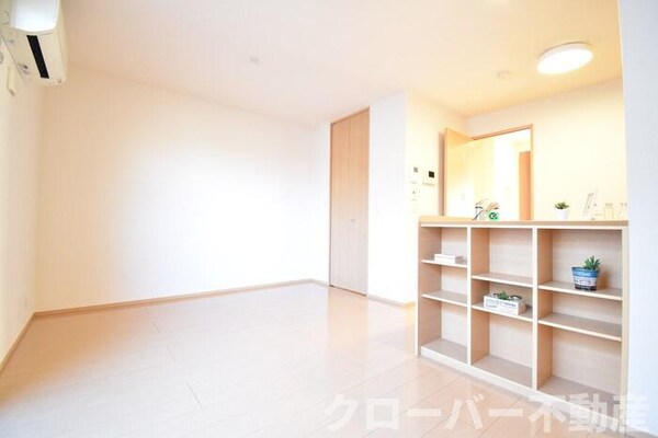 居室(ＬＤＫ１１帖)