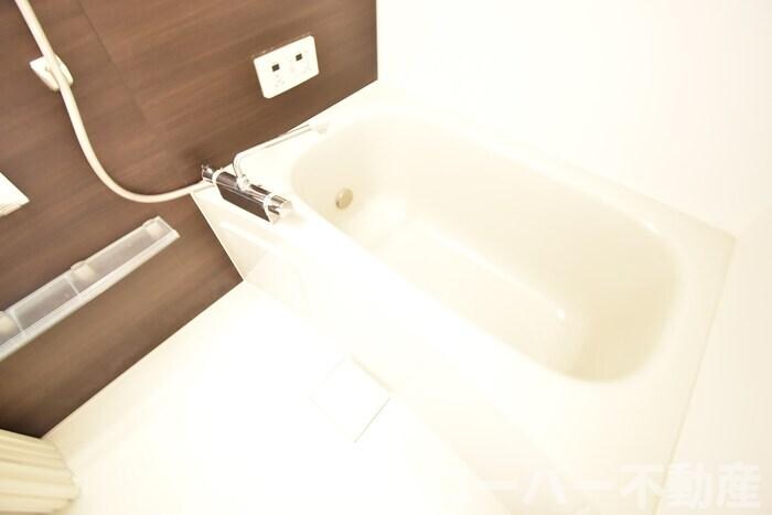 物件内観写真10　(浴室)