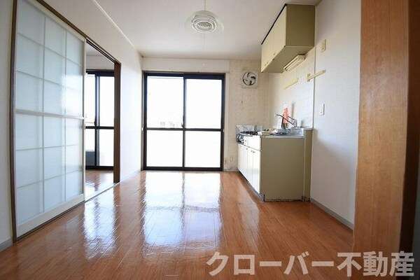 居室(DK6.0帖)
