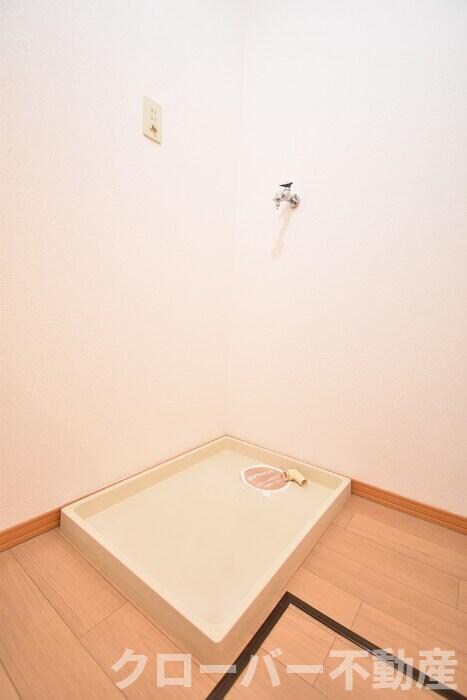 物件内観写真9　(室内洗濯機置場)