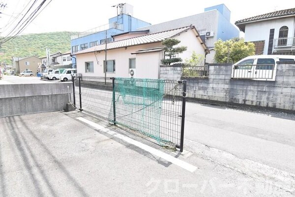 建物設備(ゴミ置き場)