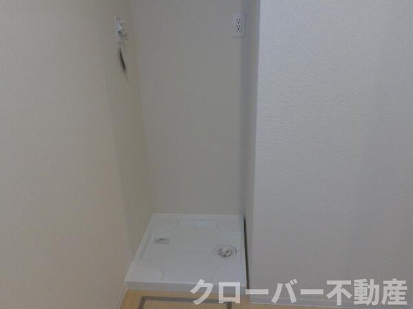 建物設備(洗濯機置場)