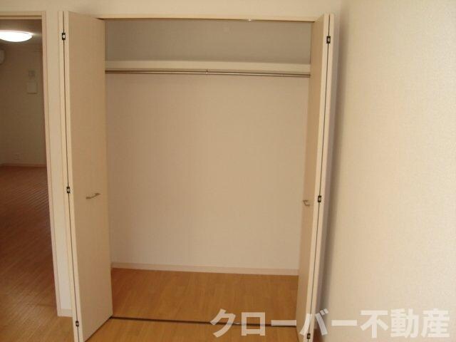物件内観写真10　(収納)
