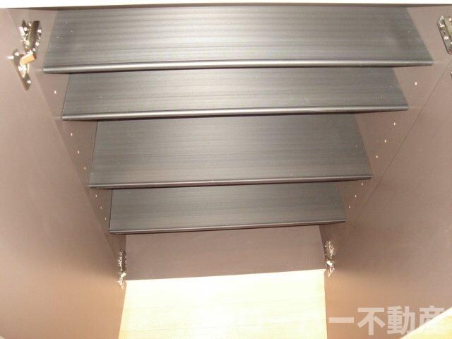 物件内観写真20　(下駄箱)