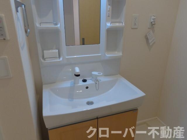 物件内観写真14　(洗髪洗面化粧台)