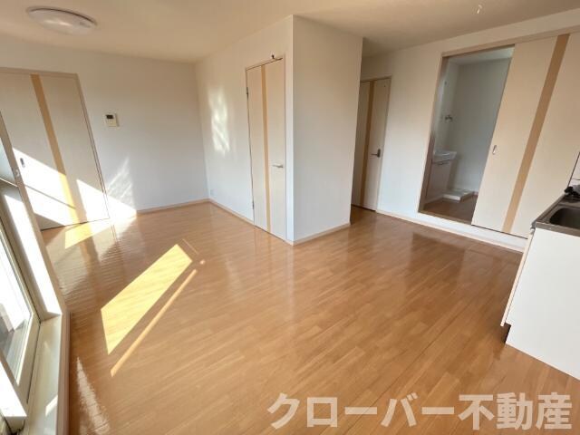 物件内観写真10　(リビング)