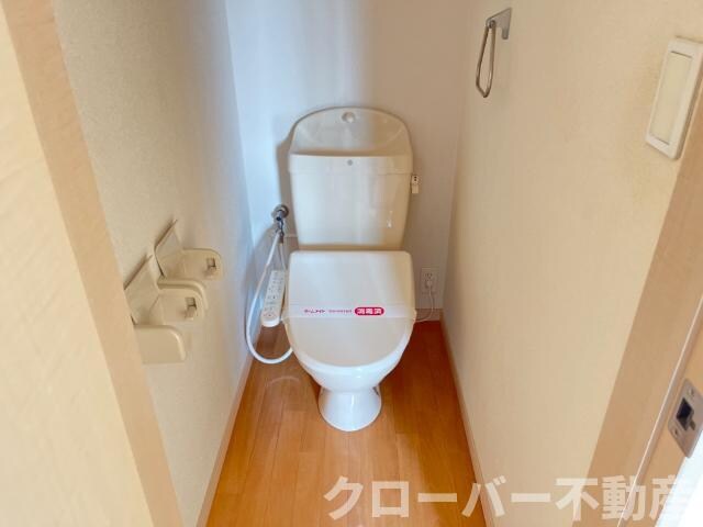 物件内観写真16　(トイレ)