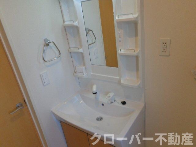 物件内観写真19　(洗髪洗面化粧台)