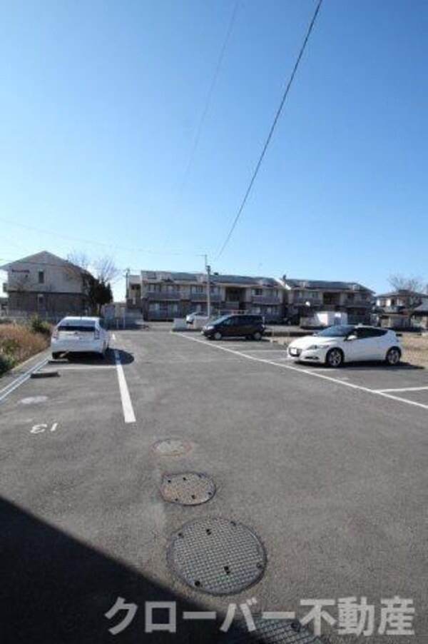 駐車場(駐車場)