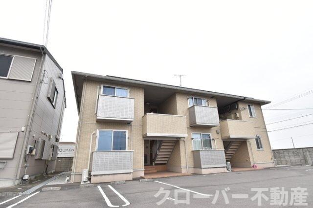 物件外観写真1　(建物外観)